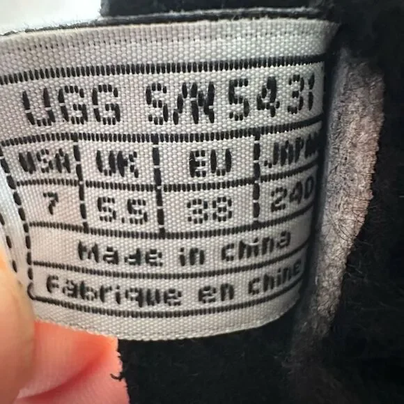 UGG #5431 Suede Shearling Lined Ankle Boots Size 7 - Picture 7 of 12